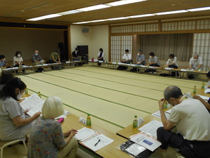 写真:支え合い会議の様子
