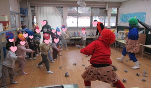 幼児クラスに現れた鬼