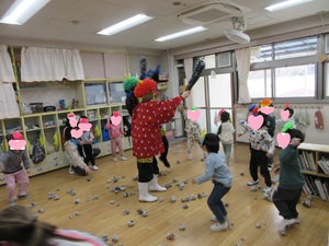 幼児クラスに現れた鬼