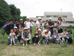 じゃがいもほりの集合写真です。