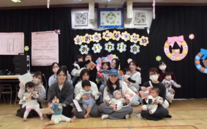 大きくなったね　おいわい会の集合写真