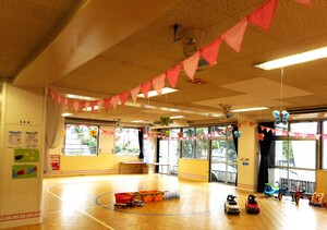 ホール遊具