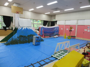ゆりの木鉄道