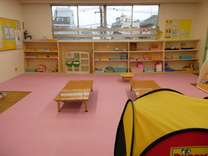 乳幼児から小学生まで遊べるお部屋です。