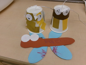 とんぼとみのむしの製作