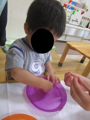 寒天遊びの様子