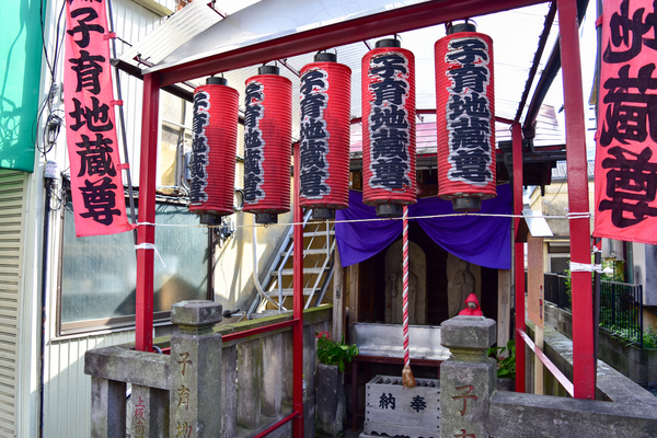 写真：子育て地蔵尊