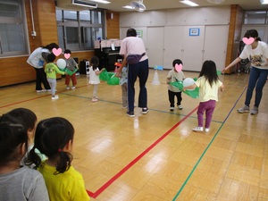 かしわもちはこび