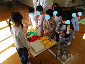 2階ホールでのお店屋さんごっこ