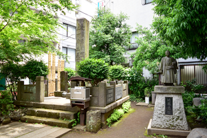 近藤勇の墓の写真