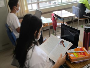 中根橋小 国語の授業