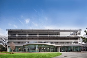 写真:中央図書館
