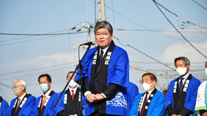 写真:坂本区長
