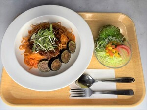 茄子ミートソースパスタ写真