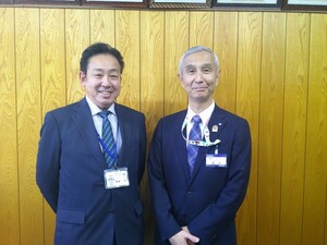 写真:齋藤校長と