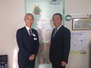 写真:飯田校長と