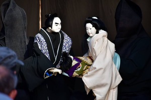 八王子車人形の様子