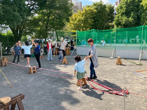 スラックラインの様子