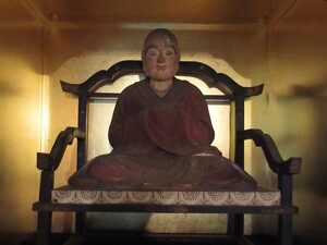 西光寺興教大師像（1474年　加藤右京作）