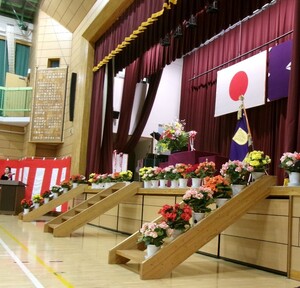 写真：卒業式の式場（体育館）