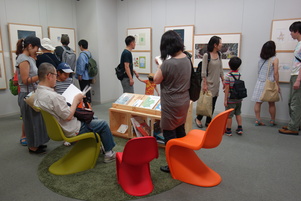 写真：展覧会の様子2