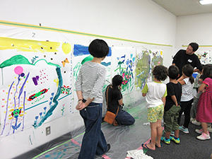 写真：鑑賞会の様子