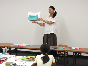 写真：岡村志満子さん