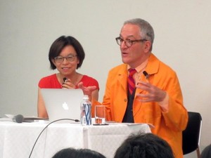 写真：講演会の様子2