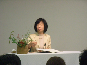 写真：2007年10月13日の講演会の様子