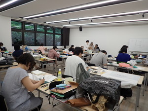 さわる絵本ワークショップ3日目‐1