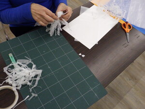 さわる絵本作りの作業