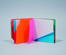 ブルーノ・ムナーリ「読めない本 MN1」