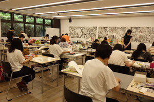午後の個別制作の様子