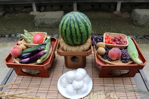 お供え物